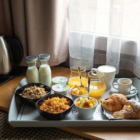 Ara Di Marte 招待所